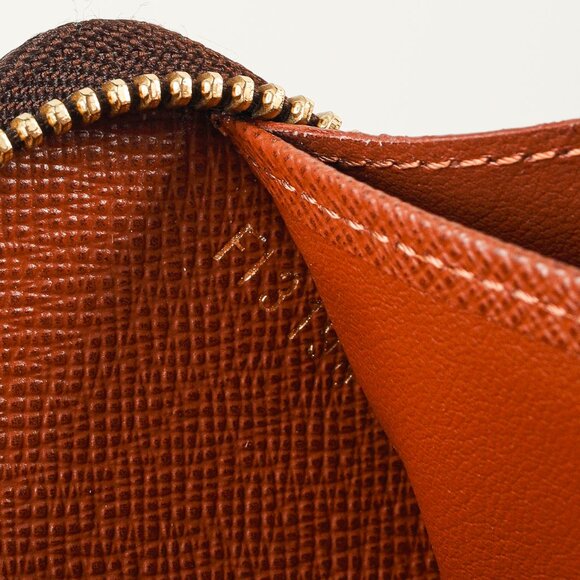 Louis Vuitton Zippy Monogram Canvas Long Wallet - Picture 9 of 9